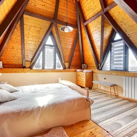 Casa Rezeda Willa Budaörs